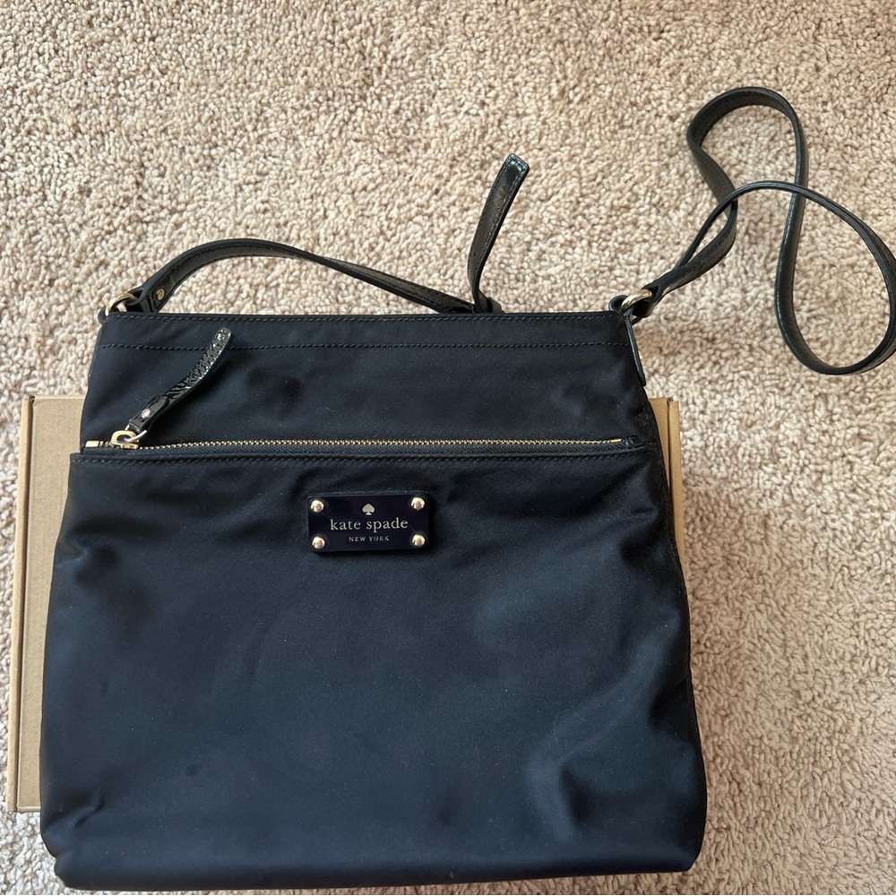 Kate Spade fabric crossbody bag.